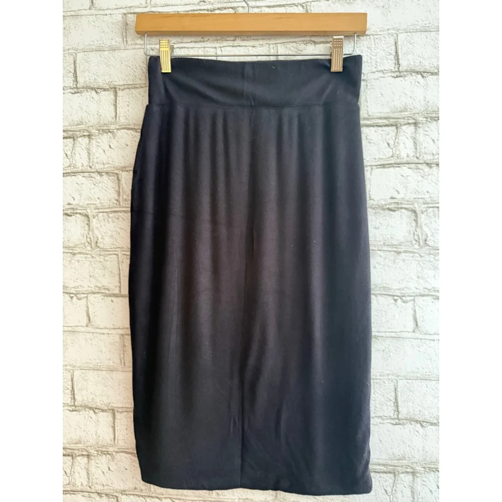 Athleta Encinitas Ribbed Modal skirt Black Size Small